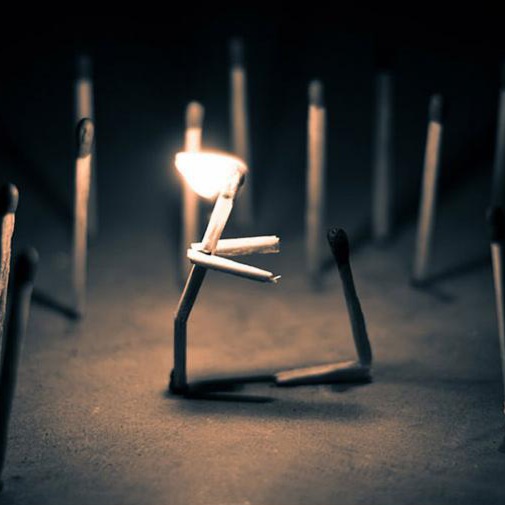 دانلود اهنگ چون من خیلی بهم ریختم و شلختم